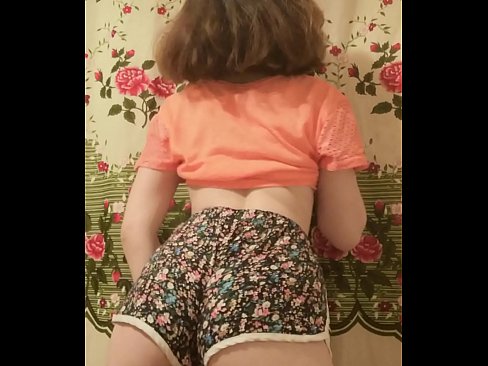 ❤️ Кӯдаки ҷавони Санобар рахи кӯтоҳи худро дар камера ️❌ Видео мақъад дар мо ❌️❤